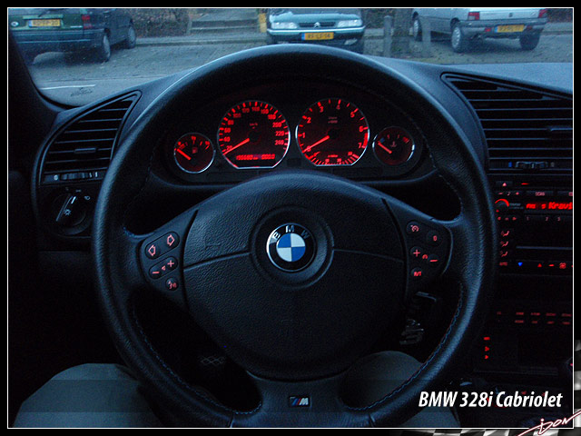 Bmw e36 steering wheel roundel
